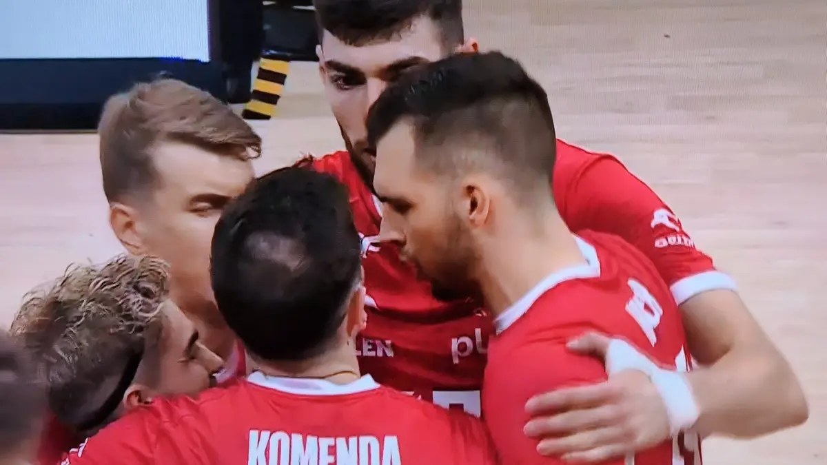 Polska melduje się w fazie pucharowej!